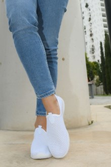 Sneakers από ελαστική πλέξη και διάτρητο μοτίβο με εύκαμπτο πατο - Λευκό