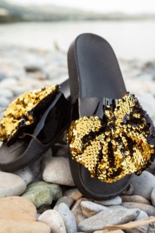 Λαστιχένιες Παντόφλες- Μαύρο