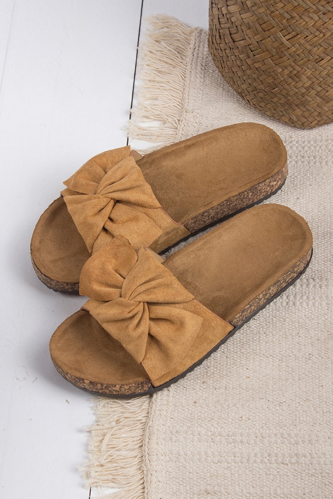 Παντόφλες Flatforms suede με φιόγκο - Κάμέλ