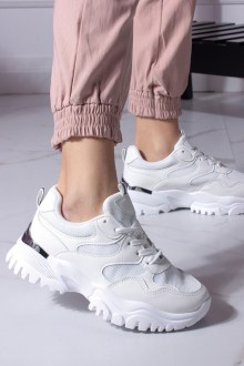  Γυναικεια Sneakers με μεταλλικη λεπτομέρεια - λευκό