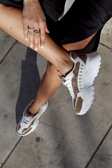 Γυναικεία Sneakers  σε Συνδυασμό Υλικών Λευκό