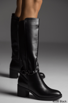 Μπότα με διακοσμητικό στοιχείο στο πλάι και λάστιχο - Μαύρο