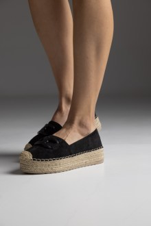 Espadrilles suede δίπατη με  διακοσμητικό πλαστικό στοιχείο στο πάνω μέρος - Μαύρο