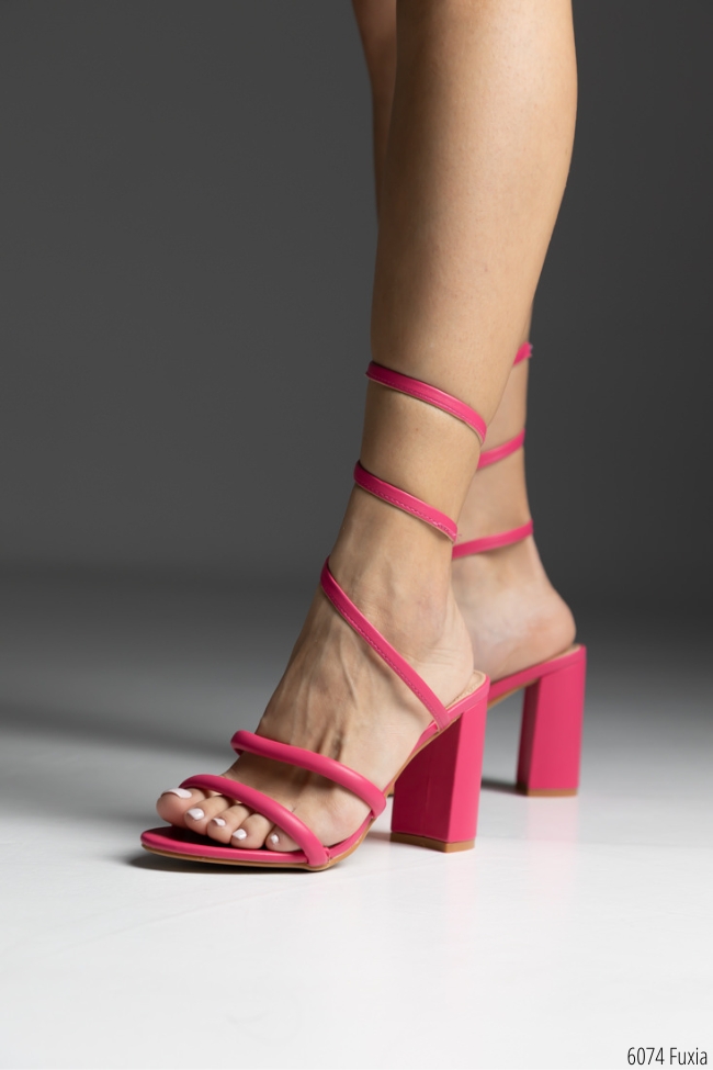 Πέδιλο δερματίνη με χοντρό ψηλό τακούνι δύο λουράκια και δέσιμο με ελατήριο - Φούξια - Image 7