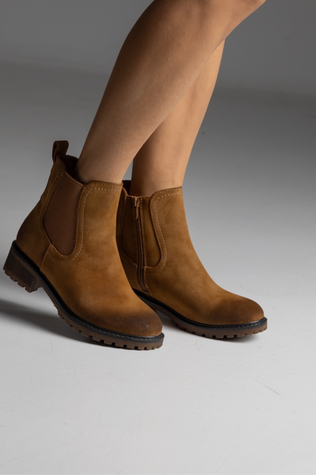 Μποτάκια suede με λάστιχο - Κάμελ - Image 3