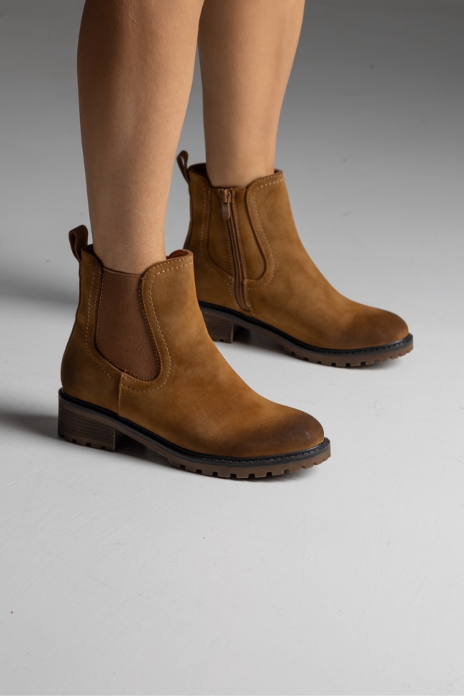 Μποτάκια suede με λάστιχο - Κάμελ - Image 2