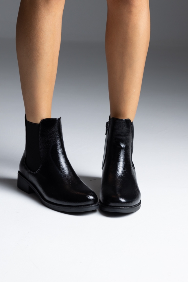 Μποτάκια λουστρίνι με λάστιχο - Μαύρο - Image 3
