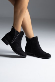 Μποτάκια suede με διακοσμητικό λάστιχο και strass - Μαύρο