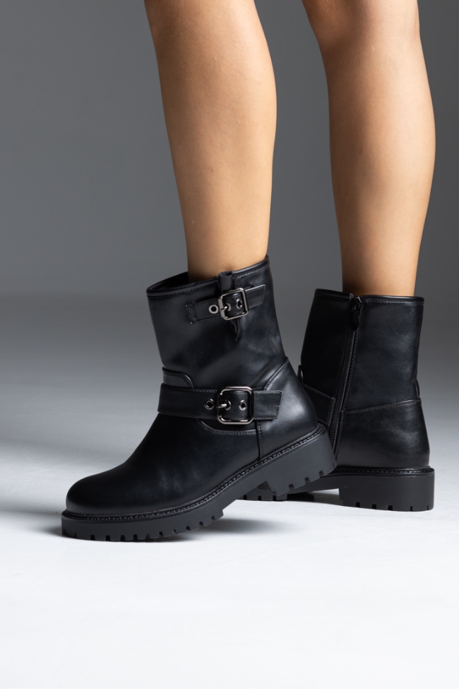 Μποτάκια δερματίνη με αγκράφες - Μαύρο - Image 2