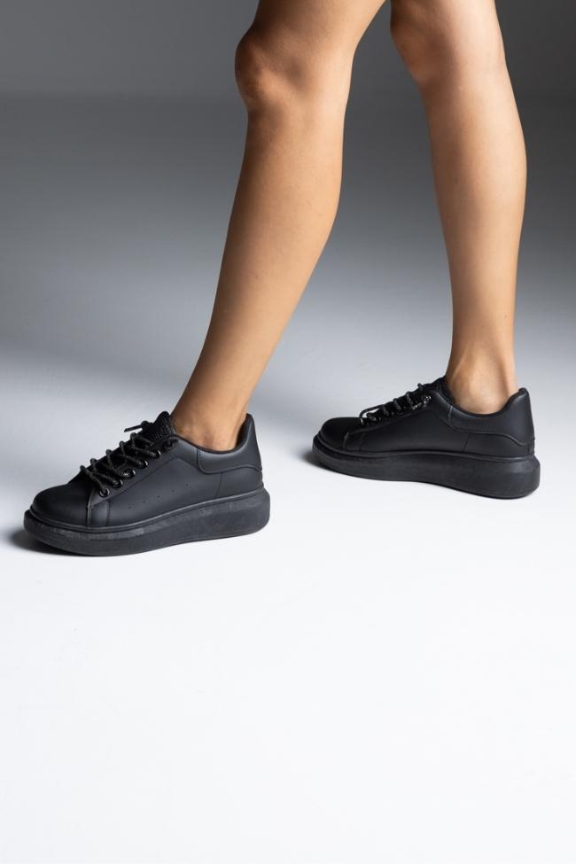 Sneakers δερματίνη με strass στην γλώσσα και ιδιαίτερα κορδόνια - Μαύρο - Image 4