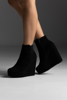 Μποτάκια suede με πλατφάρμα - Μαύρο