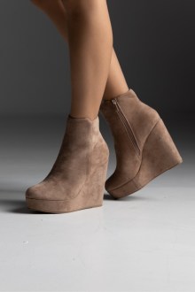 Μποτάκια suede με πλατφάρμα - Μπέζ Σκούρο