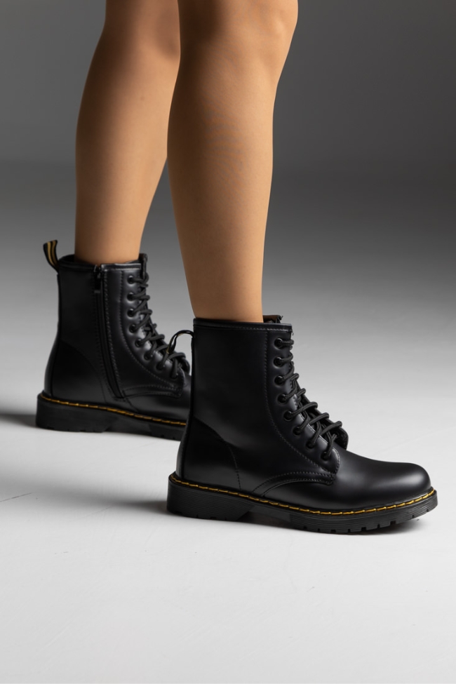 Αρβυλάκι δερματίνη με κορδόνια και εσωτερικό φερμουάρ - Μαύρο