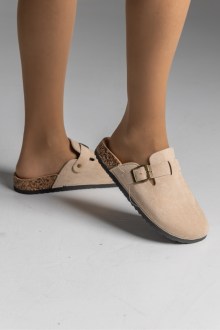 Mules Suede με αγκράφα - Μπέζ