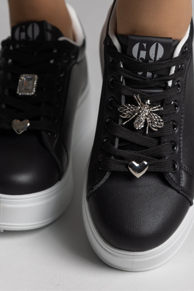 Sneakers με διακοσμητική πέτρα και καρδιά στα κορδόνια - Μαύρο - Image 3