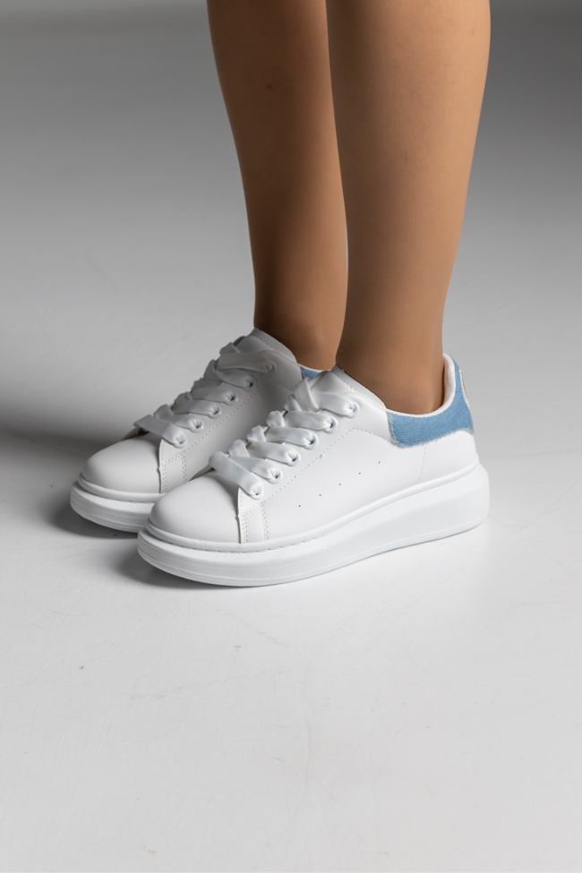 Sneakers με μοτίβο καρδιάς στο πίσω μέρος- Λευκό / Μπλέ - Image 4