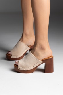 Clogs suede με χοντρό τακούνι - Μπέζ