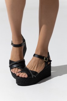 Δερμάτινες (LEATHER) Ελληνικές Πλατφόρμες με χιαστί λουράκια strass - Μαύρο
