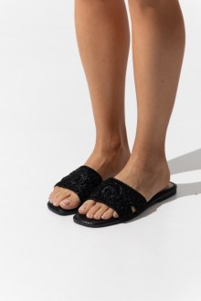 Flat Σανδάλια με Πλεκτό Σχέδιο - Μαύρο