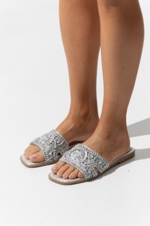 Flat Σανδάλια με Πλεκτό Σχέδιο - Ασημί