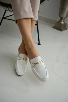 Mule Με Χρυσή Αγκράφα - Λευκό