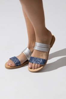 Δερμάτινες (LEATHER) Σανδάλια Ελληνικής κατασκευής με λεπτά λουράκια στο κουτεπιέ και φαρδύ λουράκι στα δάχτυλα - Τζίν / Ασημί