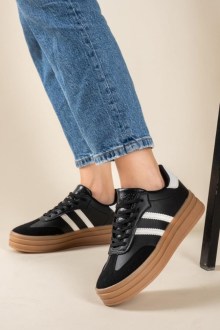 Sneakers δίσολα με ρίγες - Μαύρο
