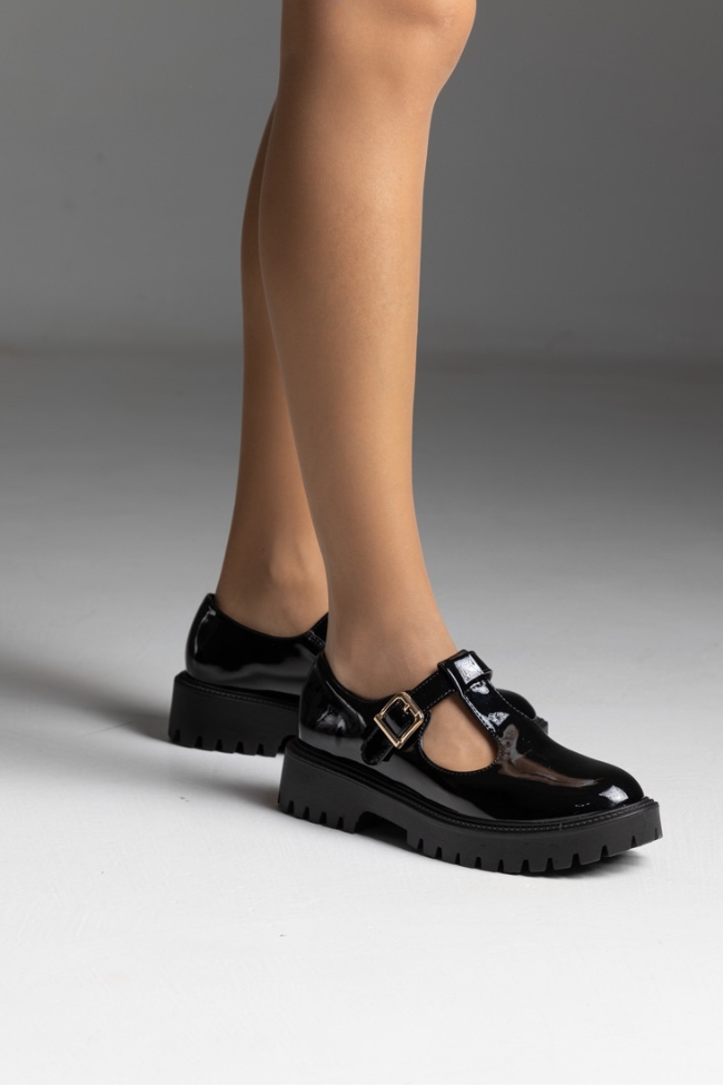 Chunky loafers λουστρίνι με λουράκι στο κουτεπιέ και χρυσή αγκράφα και τρακτερωτό πάτο - Μαύρο - Image 4