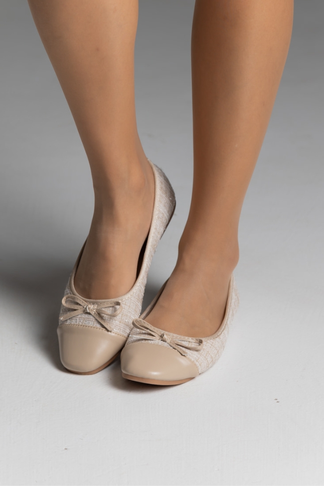 Μπαλαρίνες σε δερματίνη με υφασμάτινες λεπτομέρειες και διακοσμητικό φιόγκο - Μπέζ - Image 2