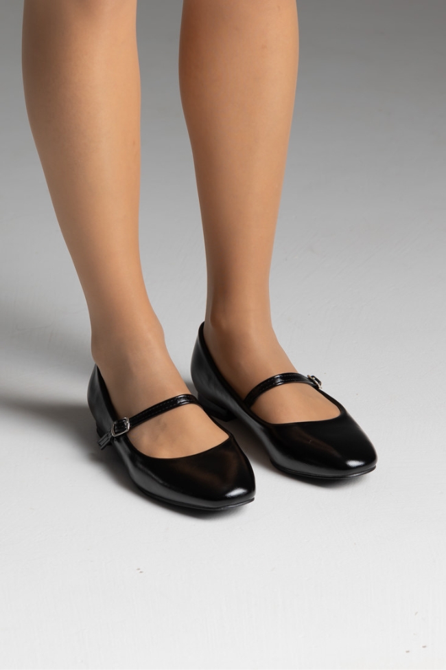 Μπαλαρίνες flat με μπαρέτα - Μαύρο