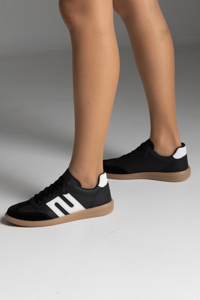 Γυναικεία sneakers με suede στοιχεία και καουτσούκ πάτο - Μαύρο - Image 5