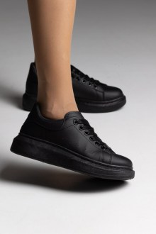 Γυναικεία sneakers - Μαύρο