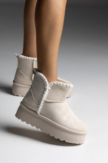 Γυναικεία μποτάκια με εσωτερική επένδυση γούνας - Μπέζ