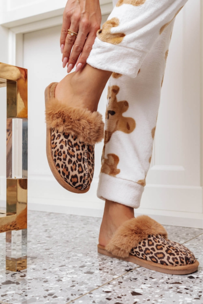 Γούνινες Παντόφλες σε Animal Print - Λεοπάρ - Image 3