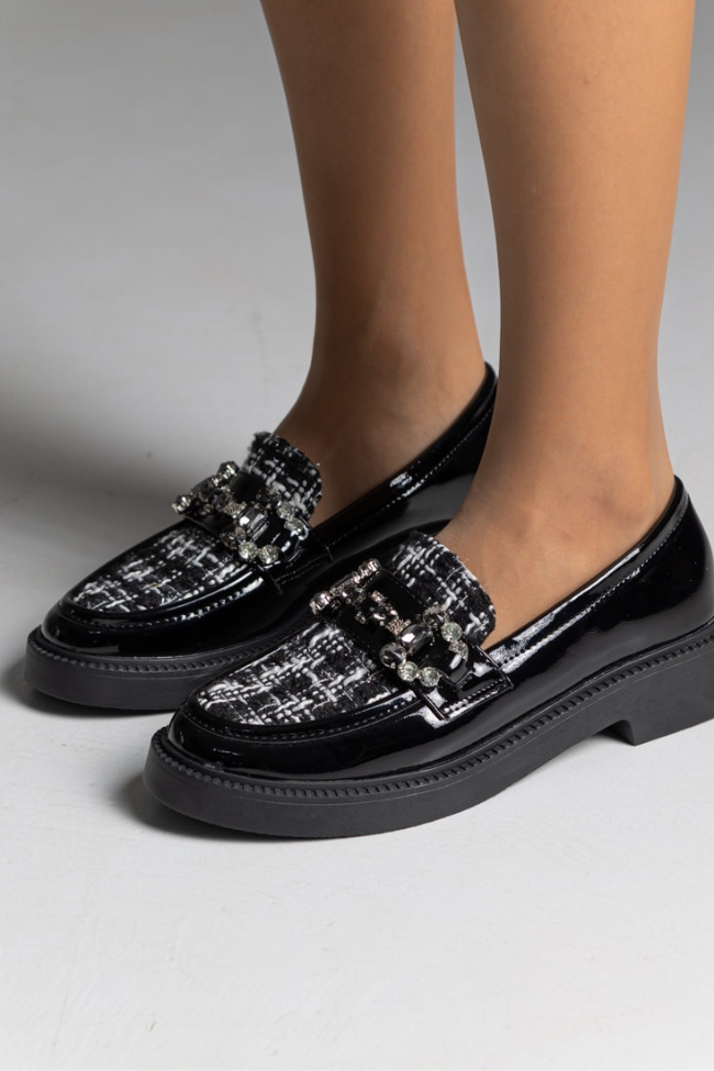 Γυναικεία loafers με σχέδιο από πέτρες στο πάνω μέρος - Μαύρο / Λευκό - Image 5