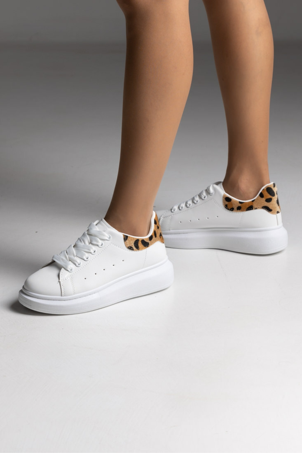 Γυναικεία sneakers - Λευκό / Λέοπαρτ - Image 5