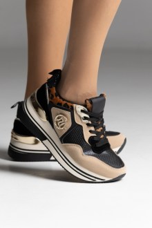 Sneakers Δίσολα με λεοπάρ λεπτομέρειες και διακοσμητικές πούλιες - Μαύρο