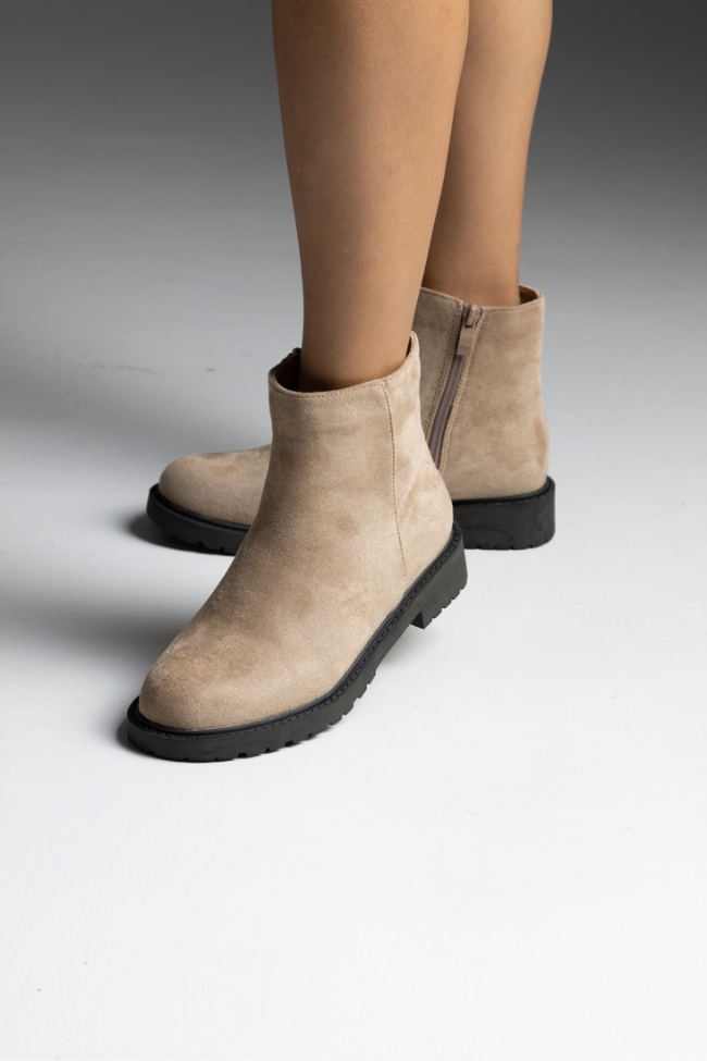 Μποτάκια με δερμάτινο πάτο- Μπέζ