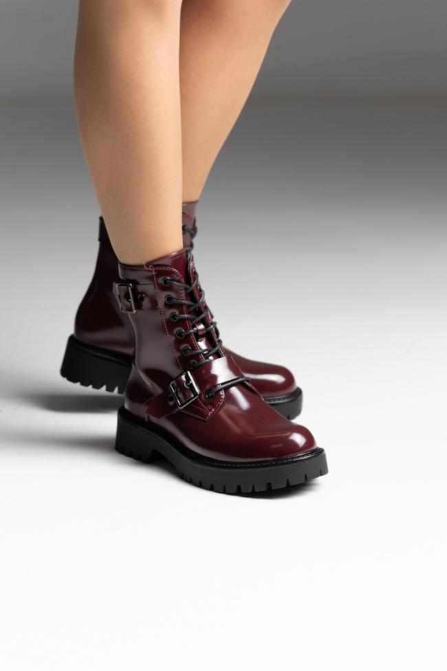 Αρβυλάκια γυναικεία με διακοσμητικές αγκράφες - Μπορντό - Image 3