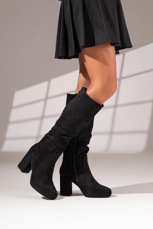 Γυναικεία μπότα με χοντρό τακούνι - Μαύρο