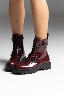 Αρβυλάκια γυναικεία με διακοσμητικές αγκράφες - Μπορντό