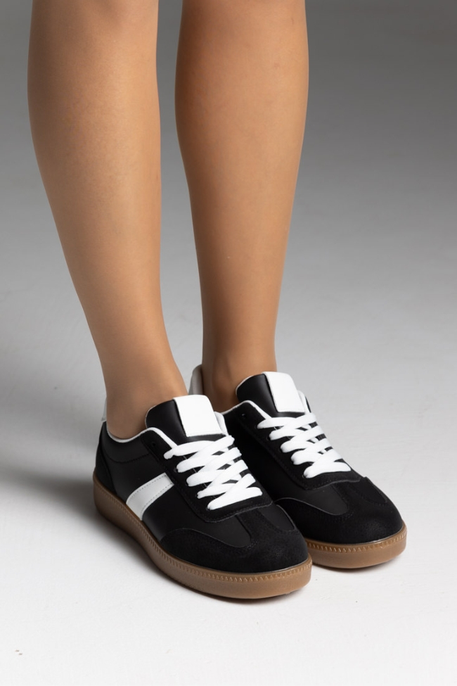 Retro Sneakers κλασικά με suede λεπτομέρειες με κρεπ σολα – Μαύρο - Image 3