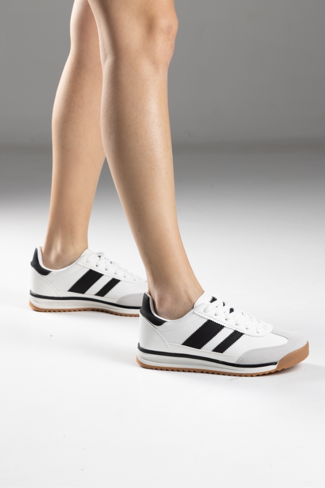 Sneakers Retro με Διχρωμίες - Λευκό / Μαύρο - Image 8