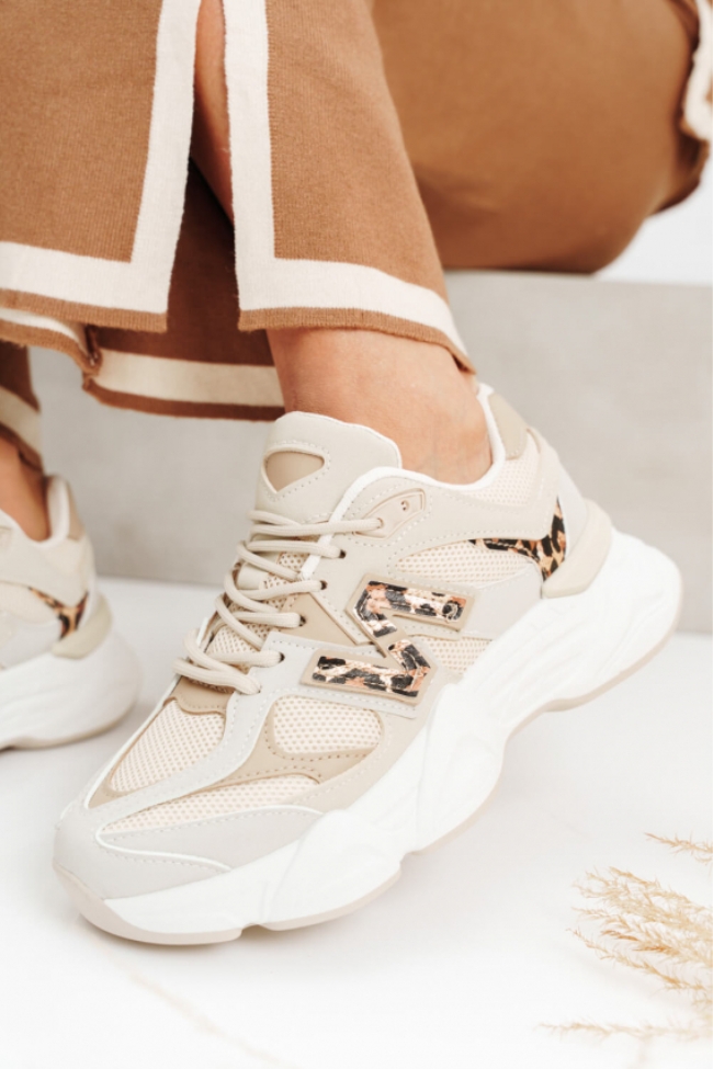 Chunky Sneakers με Διακοσμητικό Ν - Μπεζ