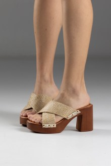 Ελαφρύ Mule Τσόκαρο με χιαστί λουράκια ψάθινα – Χρυσό