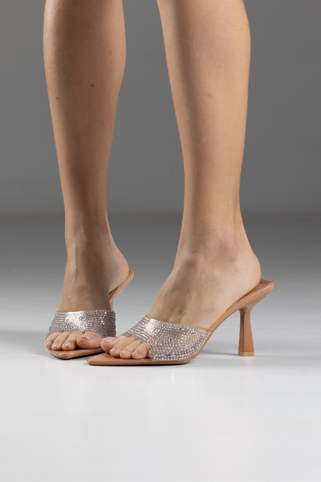 Λαμπερά Mules με Κρυστάλλινες Λεπτομέρειες - Μπεζ