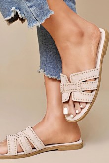 Γυναικεία sandals suede με διακοσμητικά τρουκς και εσωτερικό μαλακό πάτο - Μπέζ