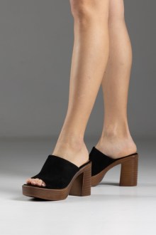 Τσόκαρα με ελαφριά σόλα και μαλακό πάτο Suede - Μαύρο