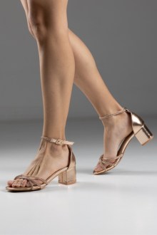 Πέδιλο με strass χοντρό τακούνι και τρία λουράκια πλεγμένα στα δάχτυλα - Σαμπανιζέ