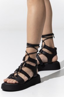 Σανδάλια Flatform Gladiator με Κορδόνια Lace Up - Μαύρο